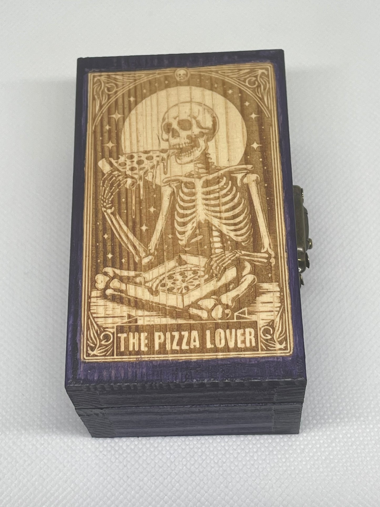 The Pizza Lover in Violet